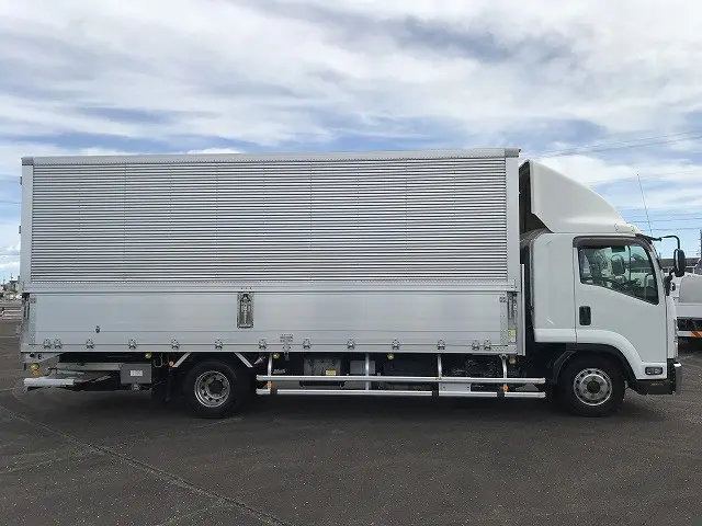 いすゞ フォワード 2RG-FRR90S2(2WD)の写真5