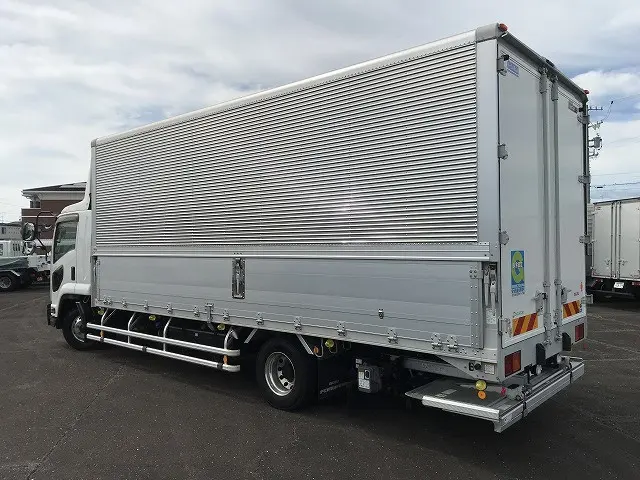 いすゞ フォワード 2RG-FRR90S2(2WD)の写真6