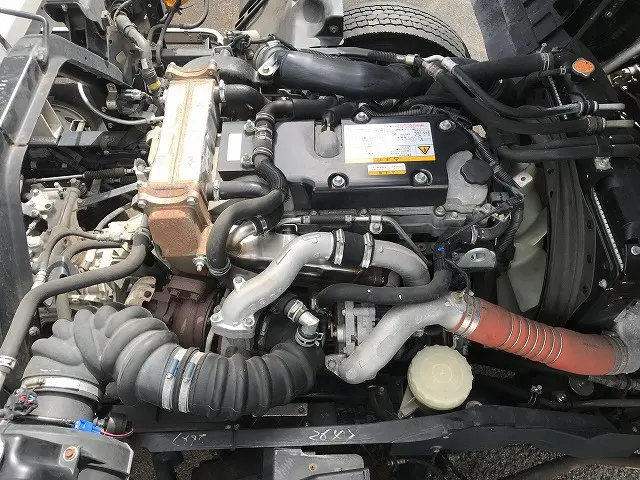 いすゞ フォワード 2RG-FRR90S2(2WD)の写真22