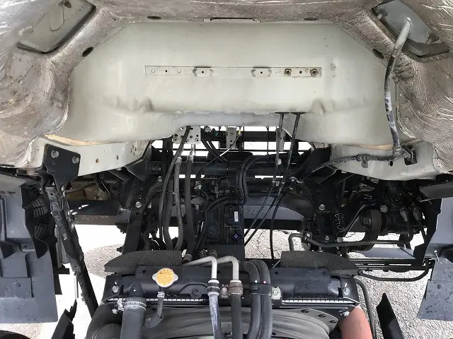 いすゞ フォワード 2RG-FRR90S2(2WD)の写真23