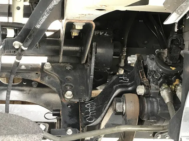 いすゞ フォワード 2RG-FRR90S2(2WD)の写真24