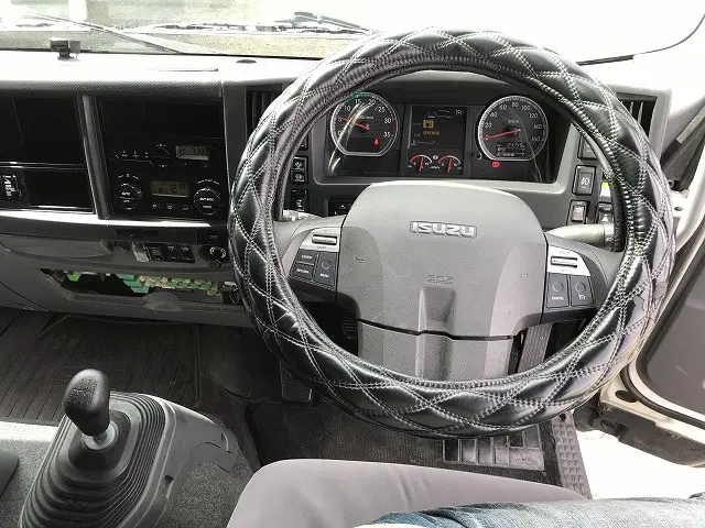 いすゞ フォワード 2RG-FRR90S2(2WD)の写真37