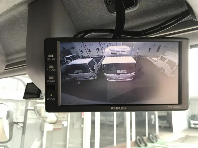 いすゞ フォワード 2RG-FRR90S2(2WD)の写真45