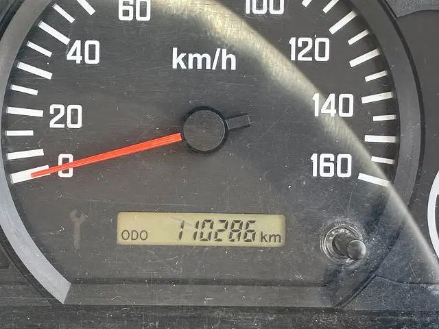 いすゞ エルフ TRG-NMR85R(2WD)の写真40