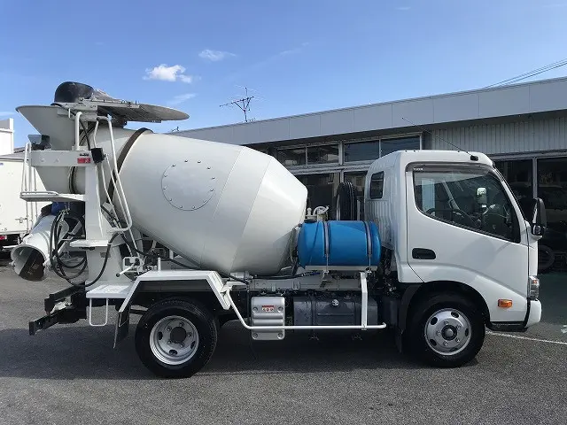 日野 デュトロ 2PG-XZU600E(2WD)の写真5