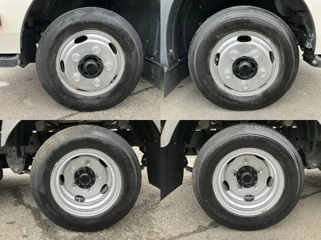 日野 デュトロ 2RG-XZU605M(2WD)の写真23