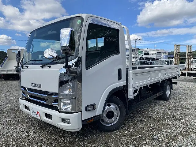 いすゞ エルフ BKG-NPR85AR(2WD)の写真1
