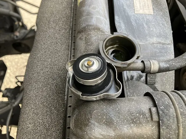 いすゞ エルフ KR-NHR69(2WD)の写真19