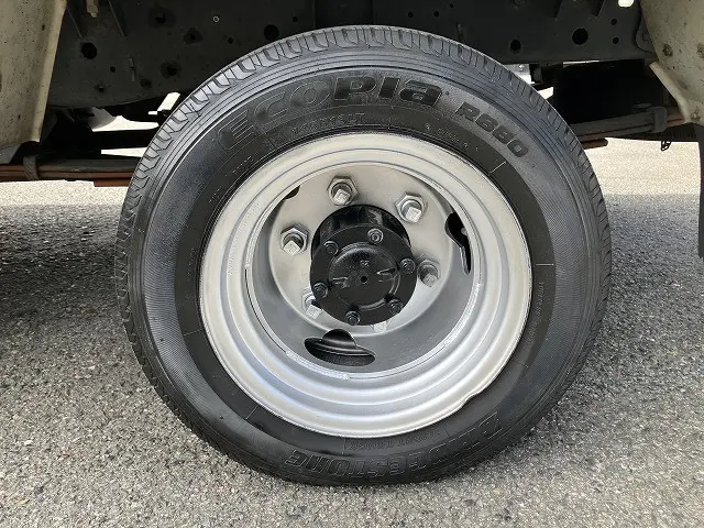 いすゞ エルフ KR-NHR69(2WD)の写真29