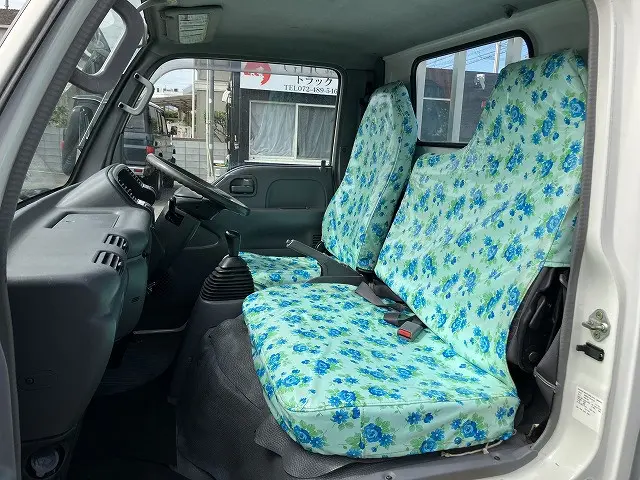 いすゞ エルフ KR-NHR69(2WD)の写真43