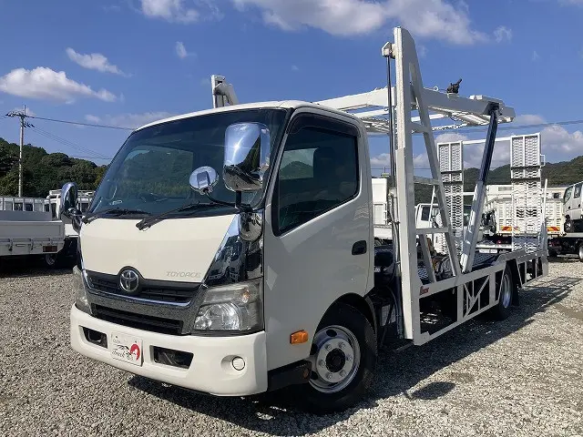 トヨタ トヨエース SDG-XZU730(2WD)の写真1