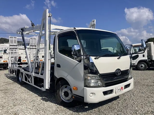 トヨタ トヨエース SDG-XZU730(2WD)の写真3