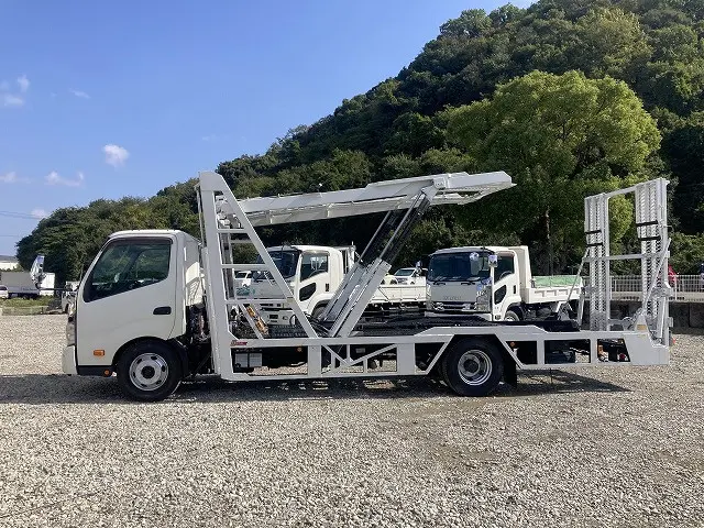 トヨタ トヨエース SDG-XZU730(2WD)の写真4