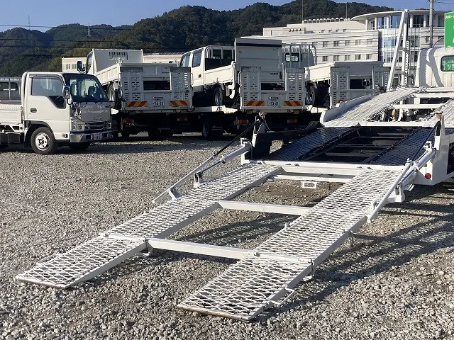 トヨタ トヨエース SDG-XZU730(2WD)の写真15