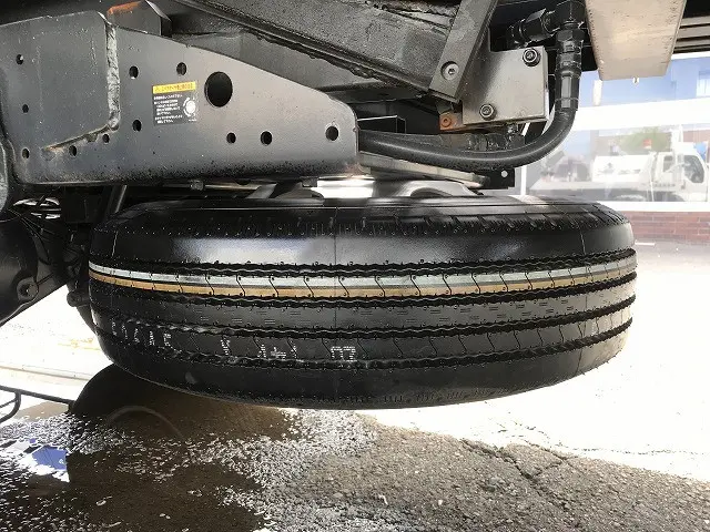 いすゞ エルフ 2RG-NPR88AN(2WD)の写真34