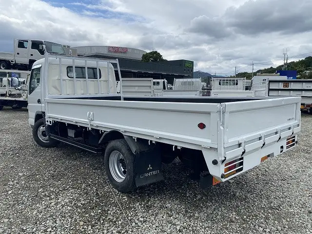 三菱 キャンター KK-FE83EEY(2WD)の写真6
