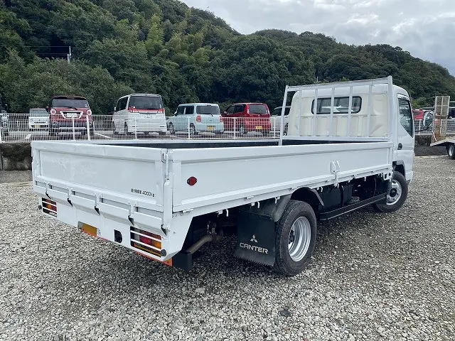 三菱 キャンター KK-FE83EEY(2WD)の写真8