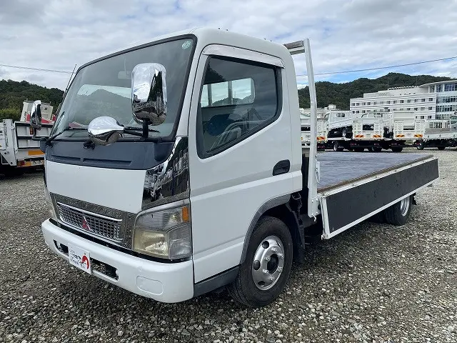 三菱 キャンター KK-FE83EEY(2WD)の写真9