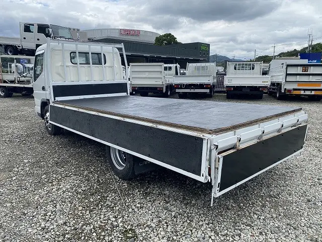 三菱 キャンター KK-FE83EEY(2WD)の写真13