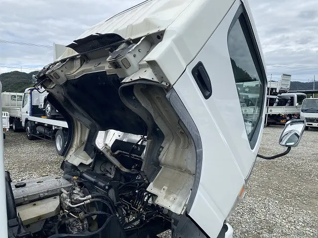 三菱 キャンター KK-FE83EEY(2WD)の写真23