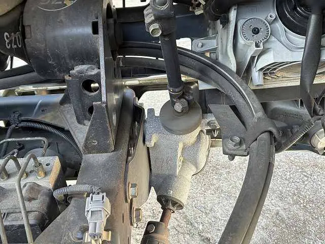 いすゞ エルフ TKG-NJR85A(2WD)の写真19