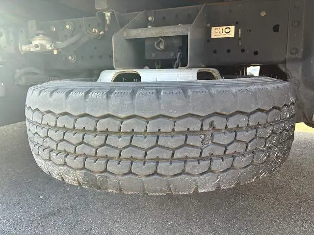 いすゞ エルフ TKG-NJR85A(2WD)の写真33