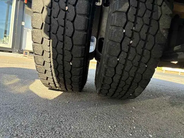 いすゞ エルフ TKG-NJR85A(2WD)の写真40