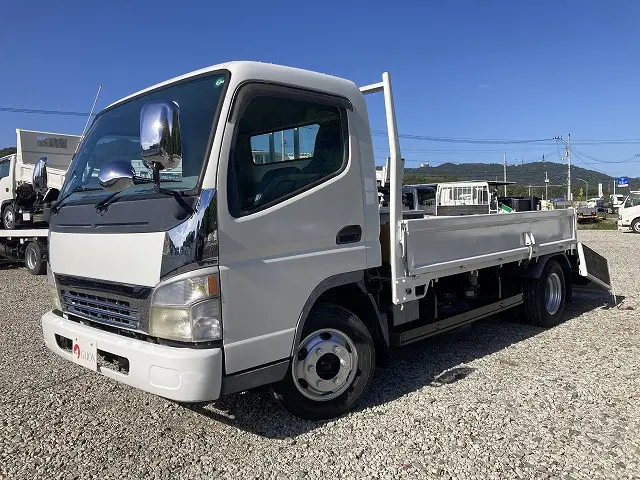 三菱 キャンター KK-FE82EE(2WD)の写真1