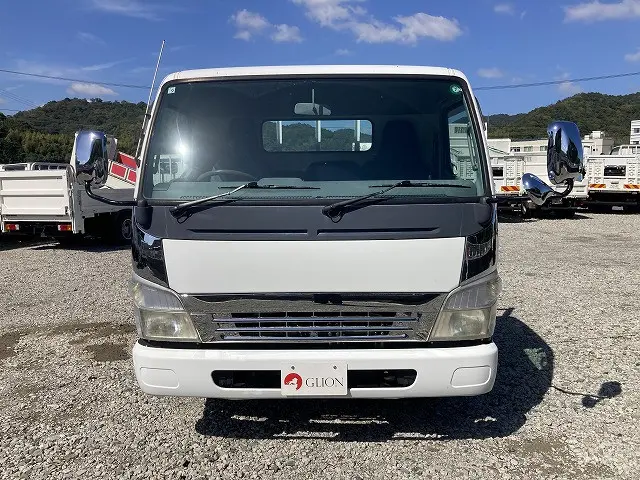 三菱 キャンター KK-FE82EE(2WD)の写真2