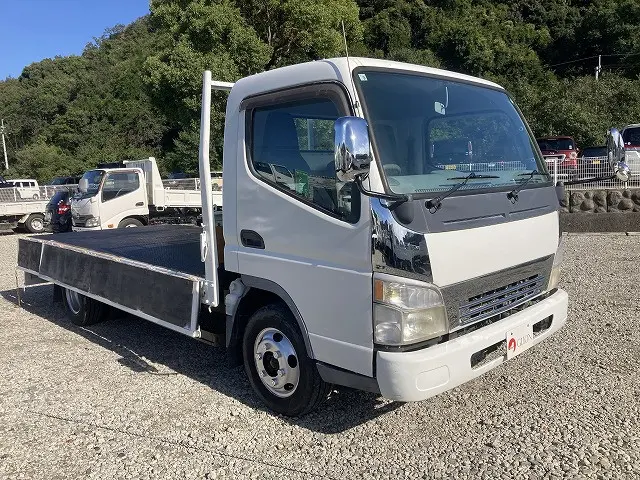 三菱 キャンター KK-FE82EE(2WD)の写真10