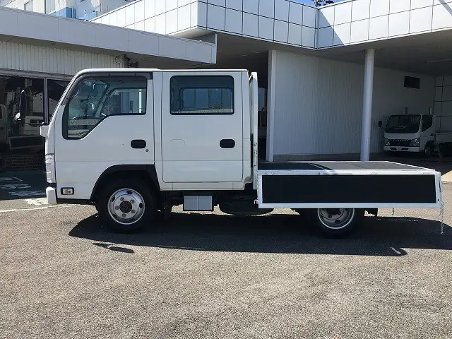 いすゞ エルフ TRG-NJS85A(4WD)の写真11