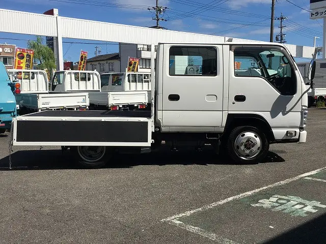 いすゞ エルフ TRG-NJS85A(4WD)の写真12