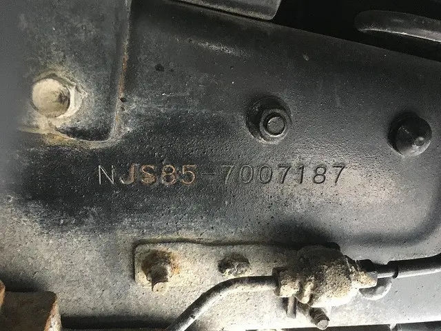 いすゞ エルフ TRG-NJS85A(4WD)の写真18