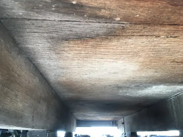 いすゞ エルフ TRG-NJS85A(4WD)の写真47