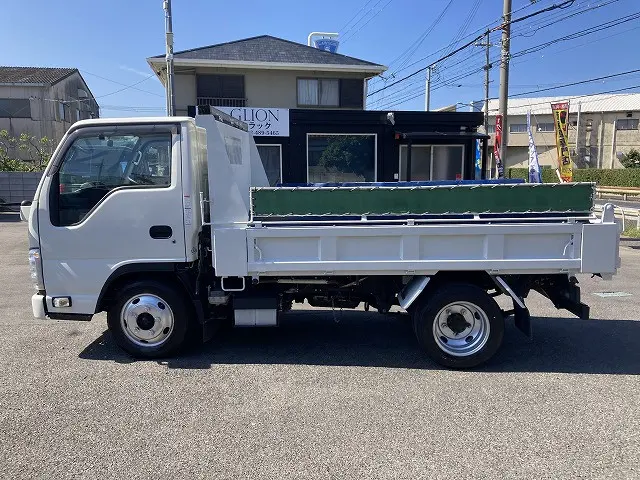 いすゞ エルフ 2RG-NJR88AD(2WD)の写真11