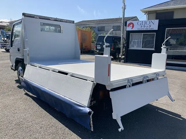 いすゞ エルフ 2RG-NJR88AD(2WD)の写真20