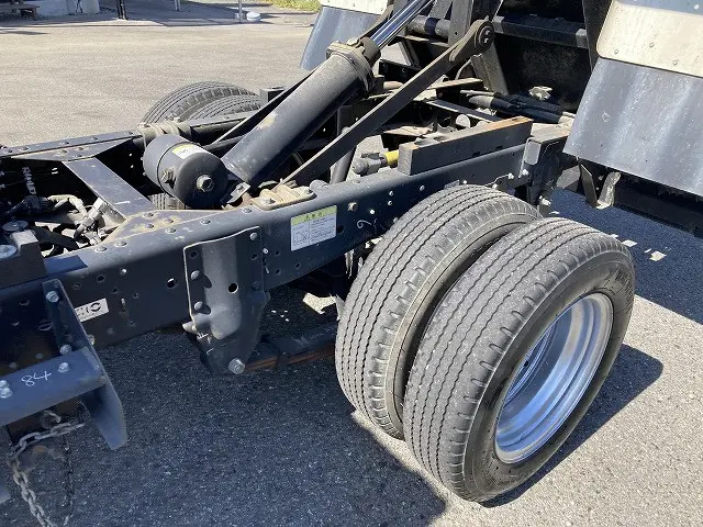 いすゞ エルフ 2RG-NJR88AD(2WD)の写真29