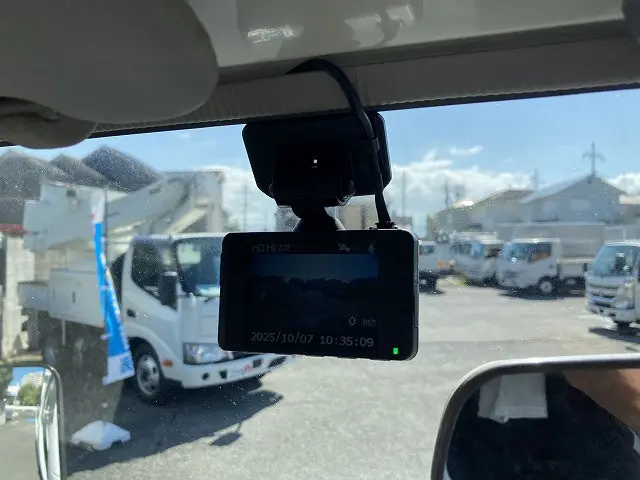 いすゞ エルフ 2RG-NJR88AD(2WD)の写真41