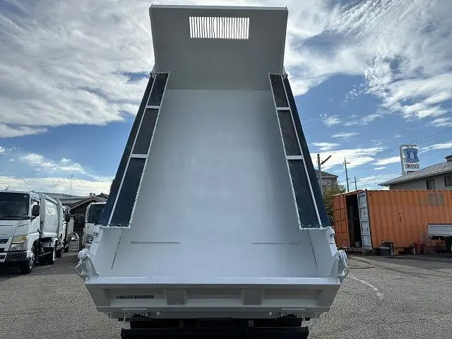 いすゞ エルフ TPG-NKR85AN(2WD)の写真13