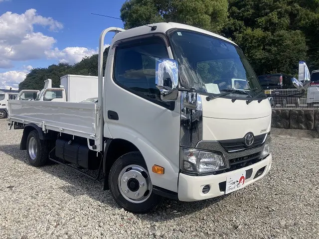 トヨタ ダイナ TPG-XZC645(2WD)の写真3