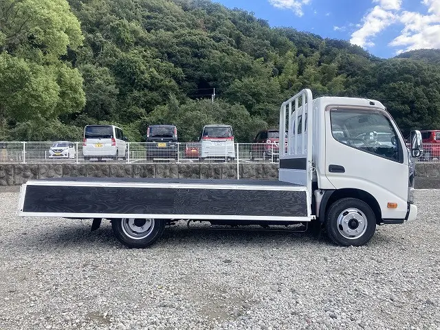 トヨタ ダイナ TPG-XZC645(2WD)の写真12