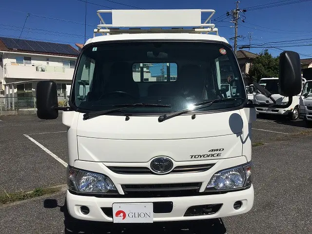 トヨタ トヨエース TKG-XZU695(4WD)の写真2