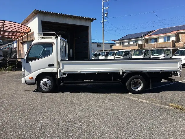 トヨタ トヨエース TKG-XZU695(4WD)の写真4