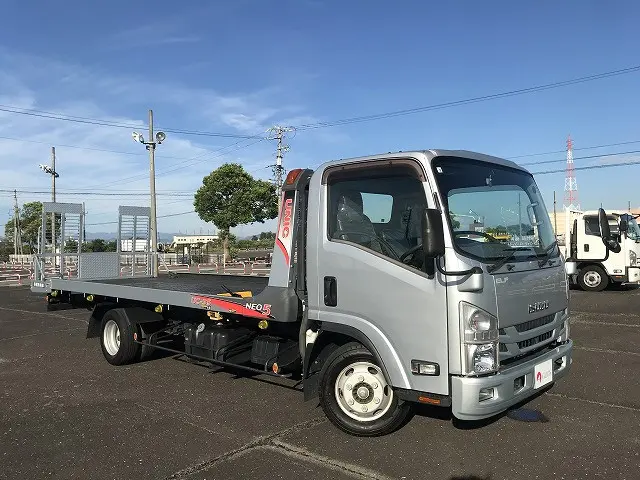 いすゞ エルフ TRG-NPR85AN(2WD)の写真3