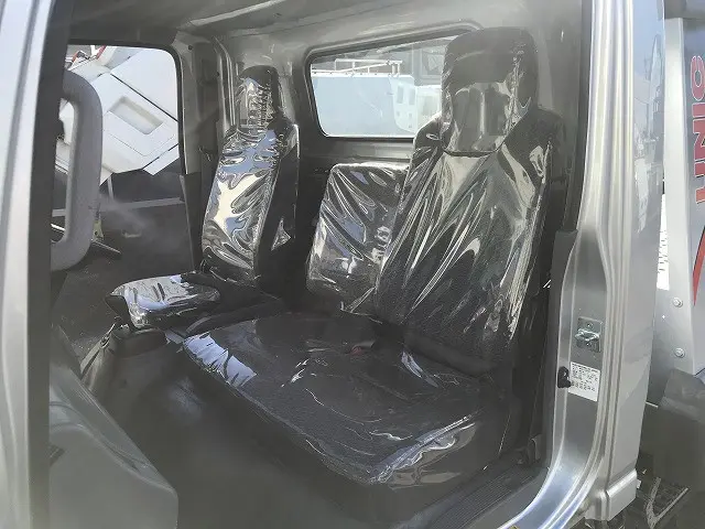 いすゞ エルフ TRG-NPR85AN(2WD)の写真35