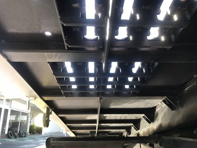 いすゞ エルフ TRG-NPR85AN(2WD)の写真43