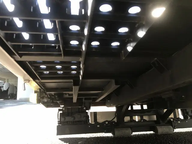 いすゞ エルフ TRG-NPR85AN(2WD)の写真44