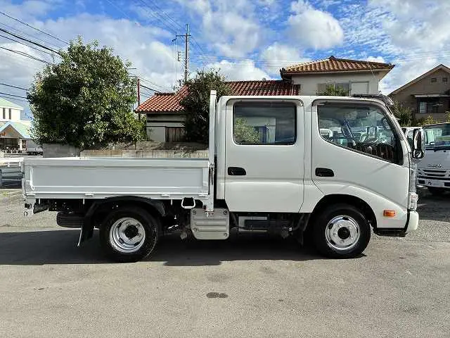 トヨタ ダイナ 2RG-XZU605(2WD)の写真5