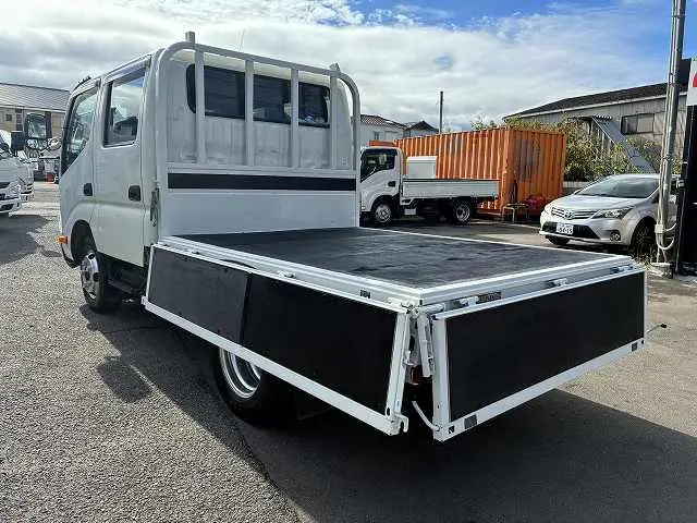 トヨタ ダイナ 2RG-XZU605(2WD)の写真15