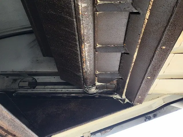 いすゞ フォワード LKG-FTR90S2(2WD)の写真26